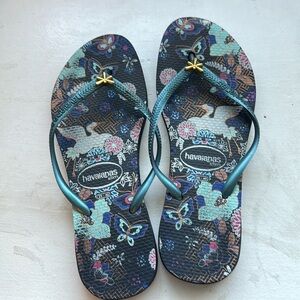 Havaianas flip flops